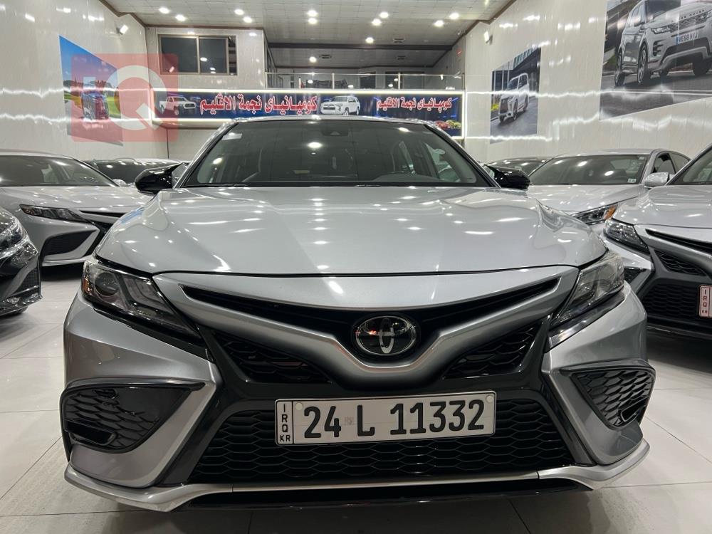 تۆیۆتا کامری